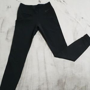 Nike Dri-fit leggings